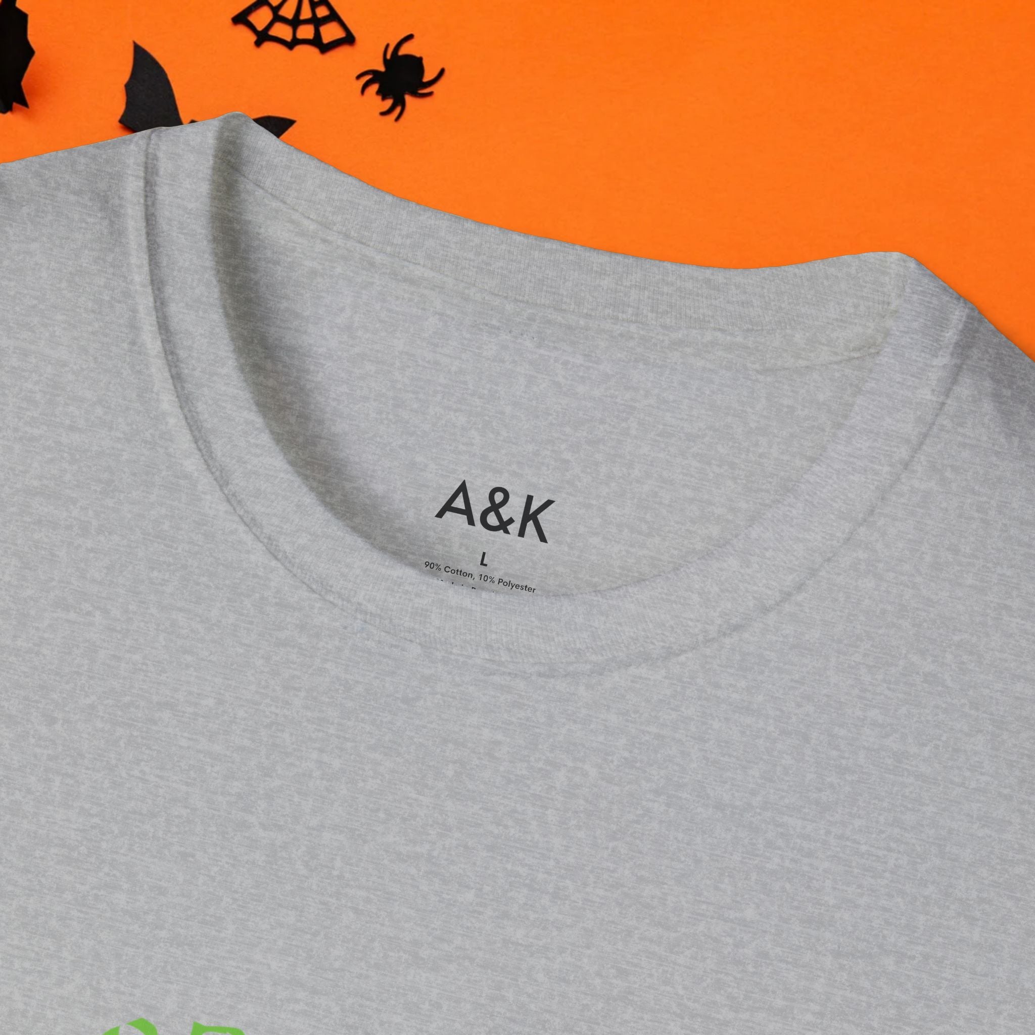 Halloween Spooky T-Shirt for Unisex, Perfect for Costumes, Fall Parties, Trick-or-Treating, October Celebrations