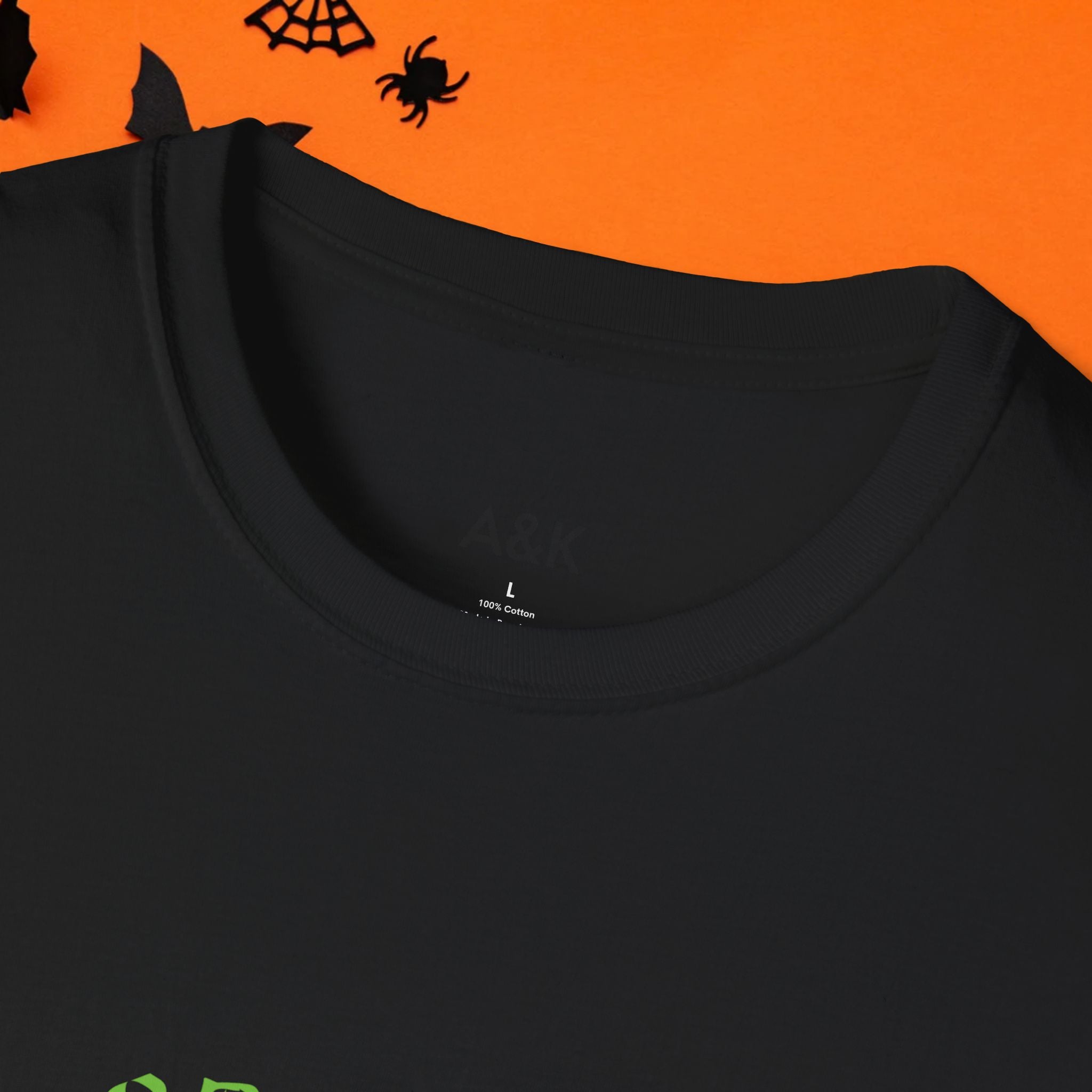 Halloween Spooky T-Shirt for Unisex, Perfect for Costumes, Fall Parties, Trick-or-Treating, October Celebrations
