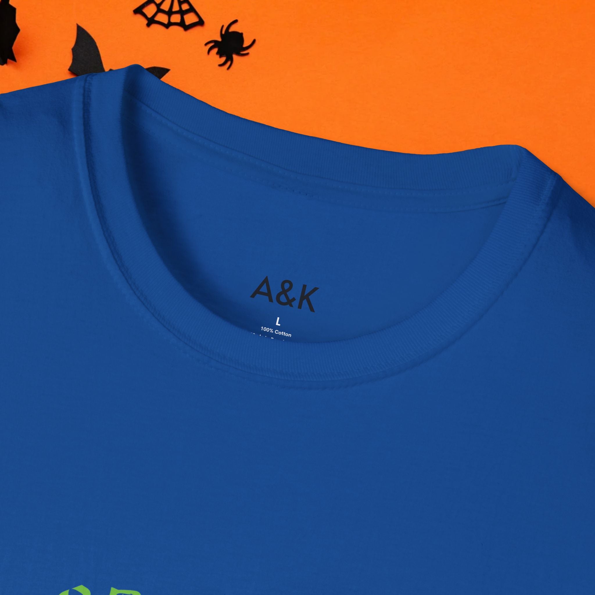 Halloween Spooky T-Shirt for Unisex, Perfect for Costumes, Fall Parties, Trick-or-Treating, October Celebrations