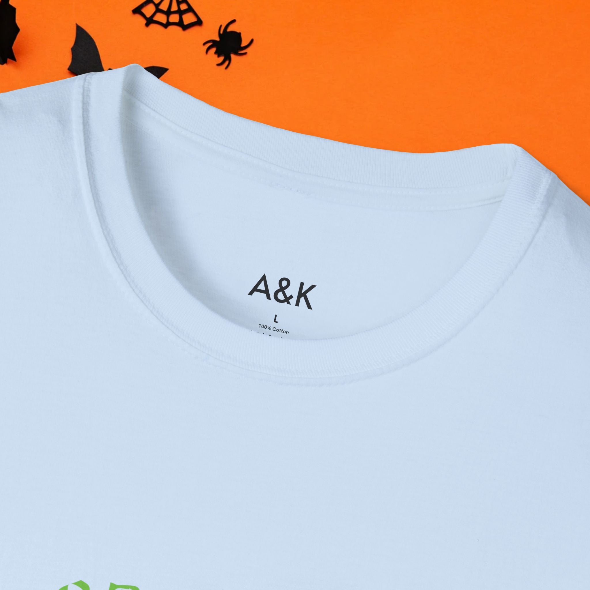Halloween Spooky T-Shirt for Unisex, Perfect for Costumes, Fall Parties, Trick-or-Treating, October Celebrations